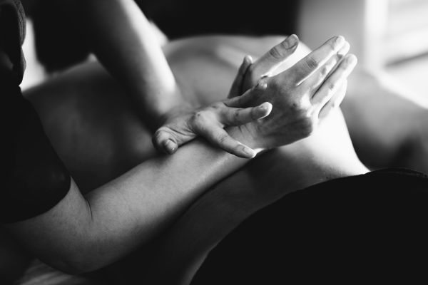 Sesión de Masoterapia en Consulta